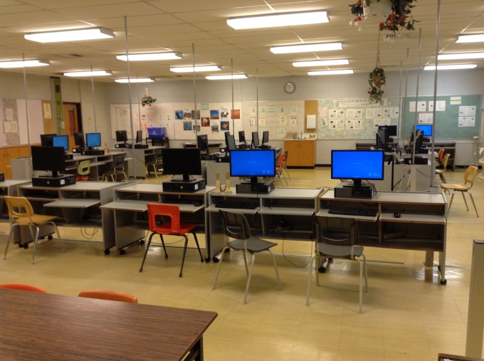 A picture of a computer lab